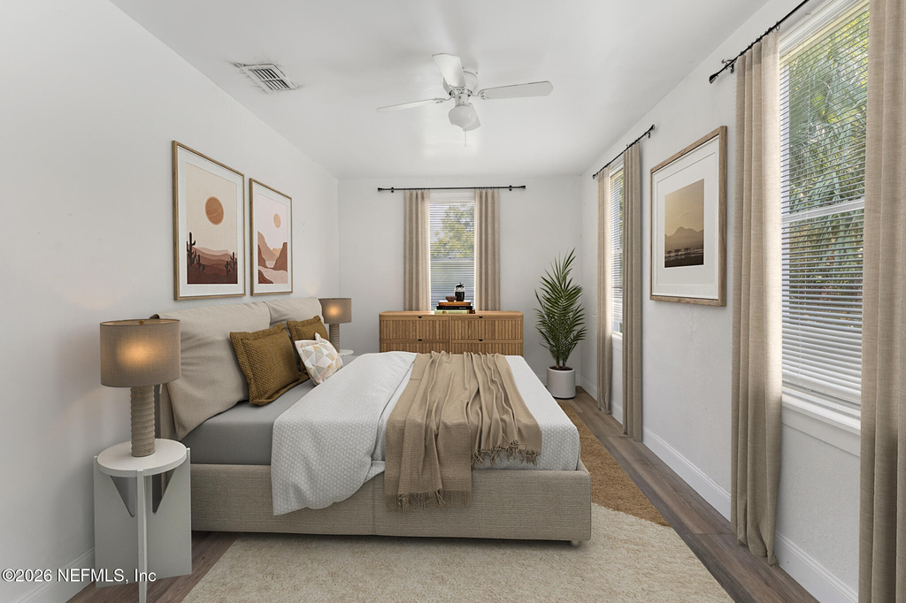 1018 W 23rd Street - Photo 4