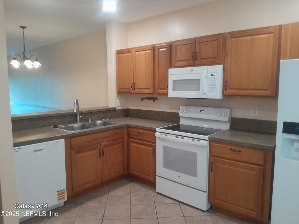 8230 N Dames Point Crossing Boulevard N - Photo 5