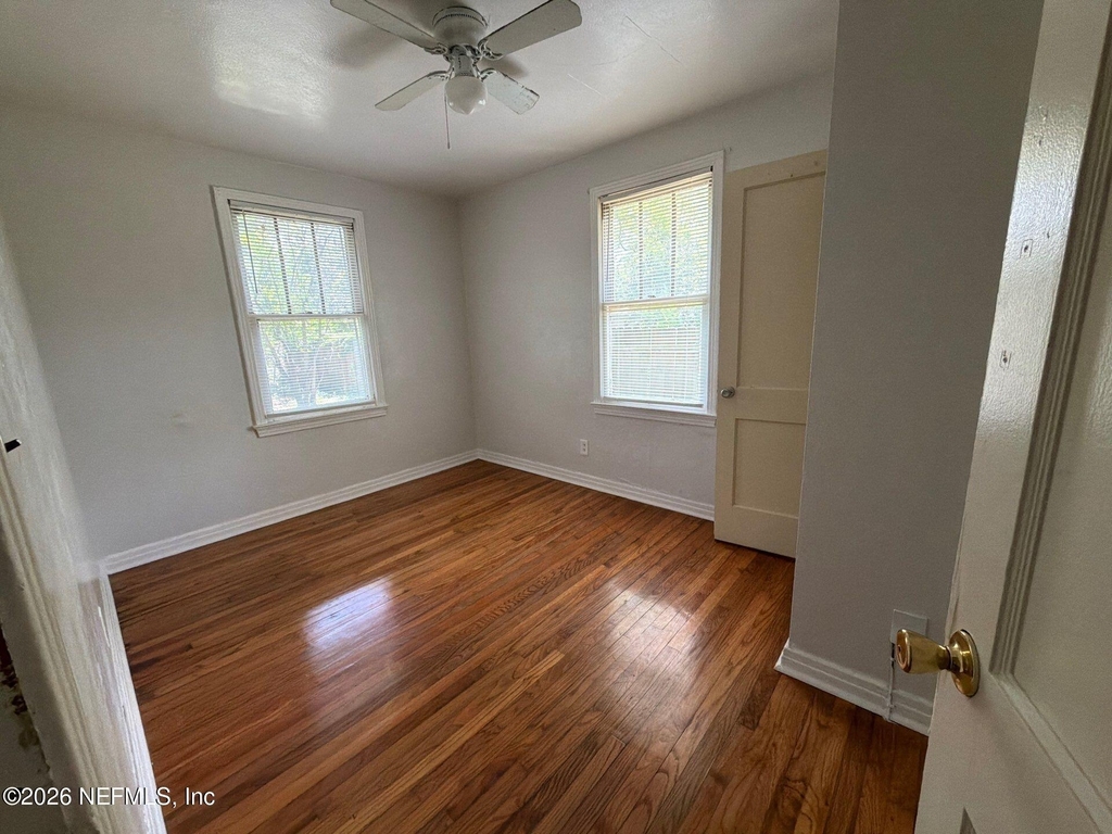 2052 W 17th Street - Photo 12