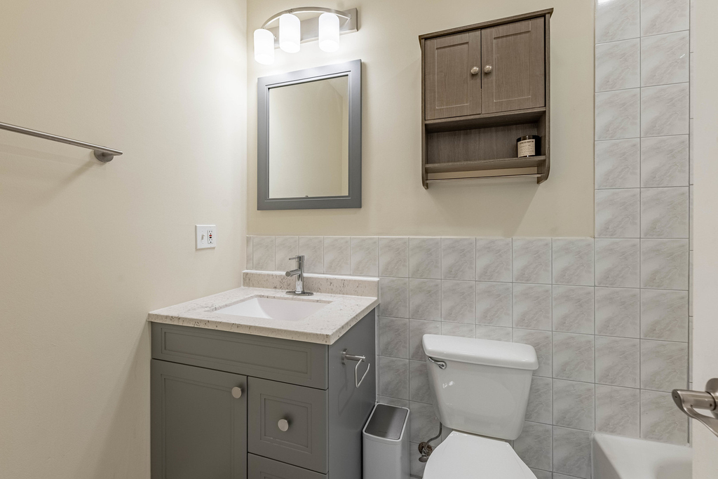 5933 W Huron Street - Photo 9