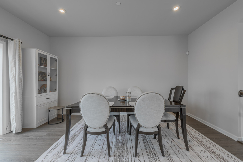 920 Jenkins Court - Photo 4