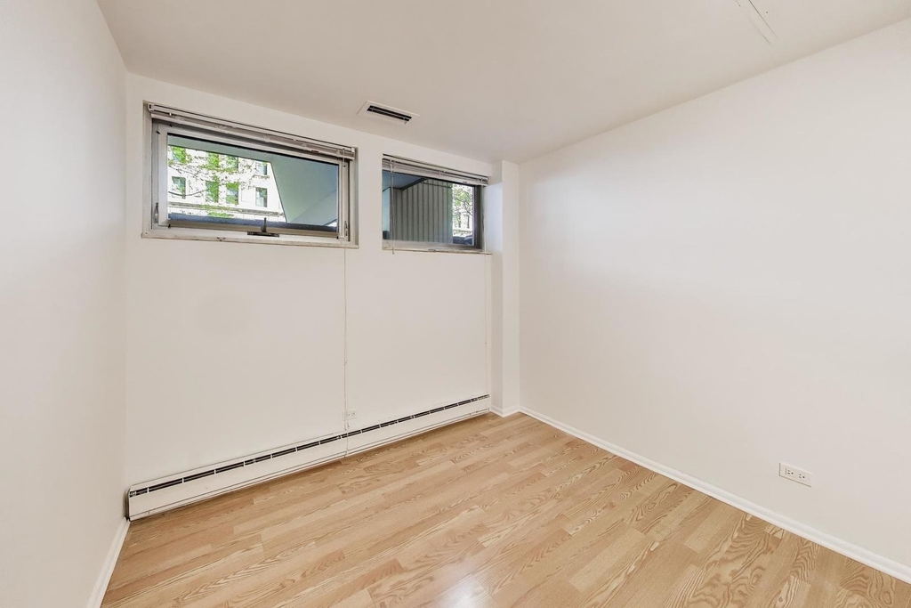 201 E Chestnut Street - Photo 13