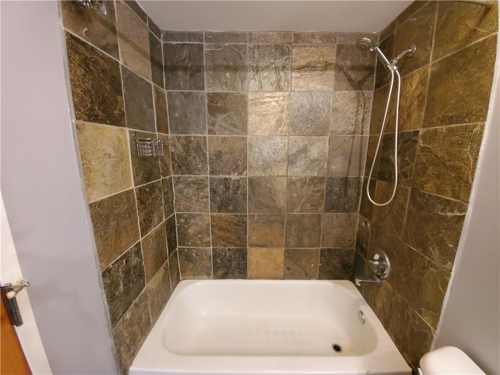 5200 Peachtree Street - Photo 9