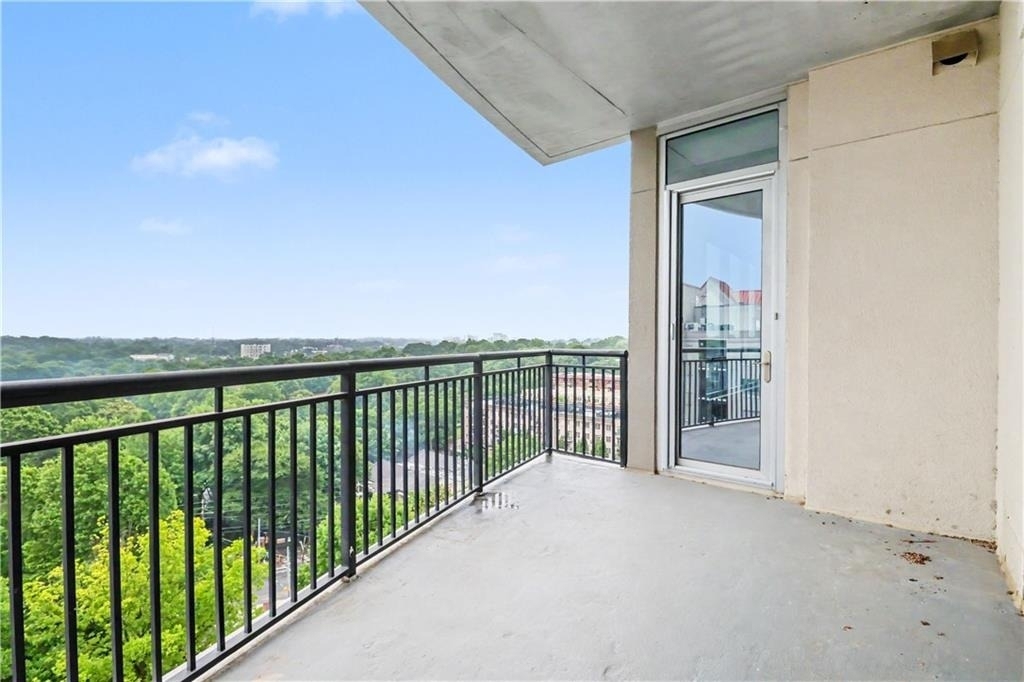 222 12th Street Ne - Photo 12