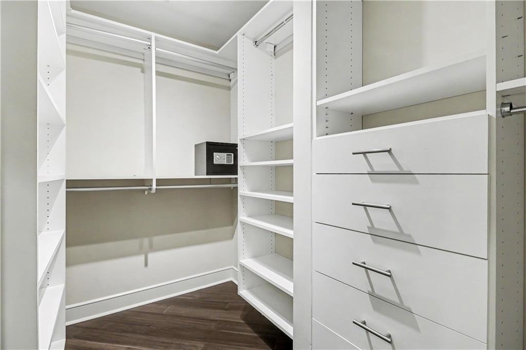 222 12th Street Ne - Photo 14