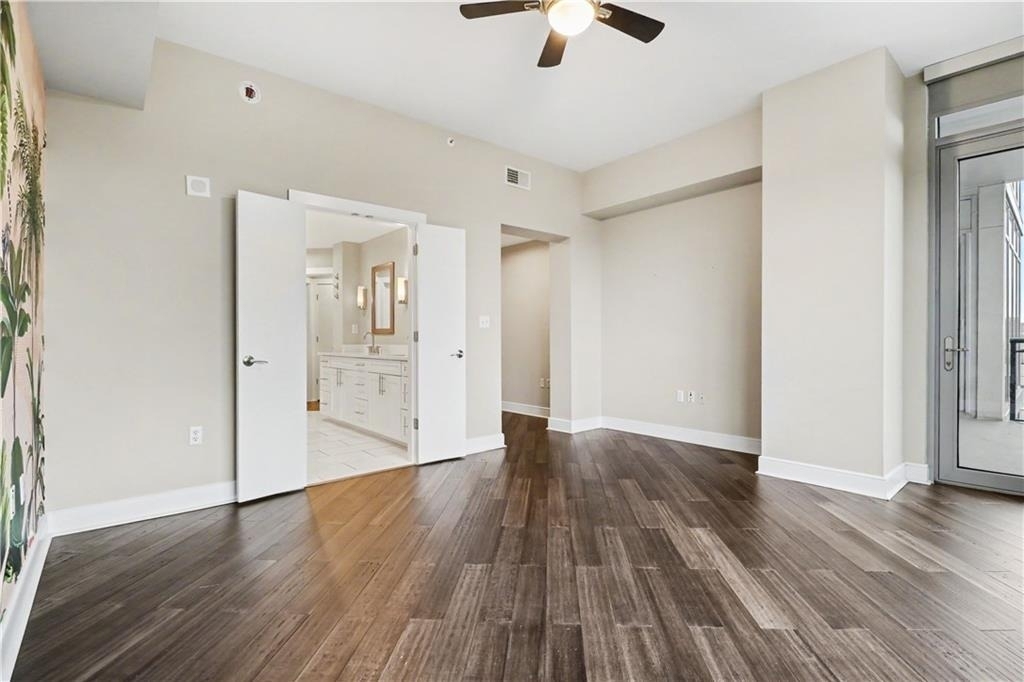 222 12th Street Ne - Photo 13