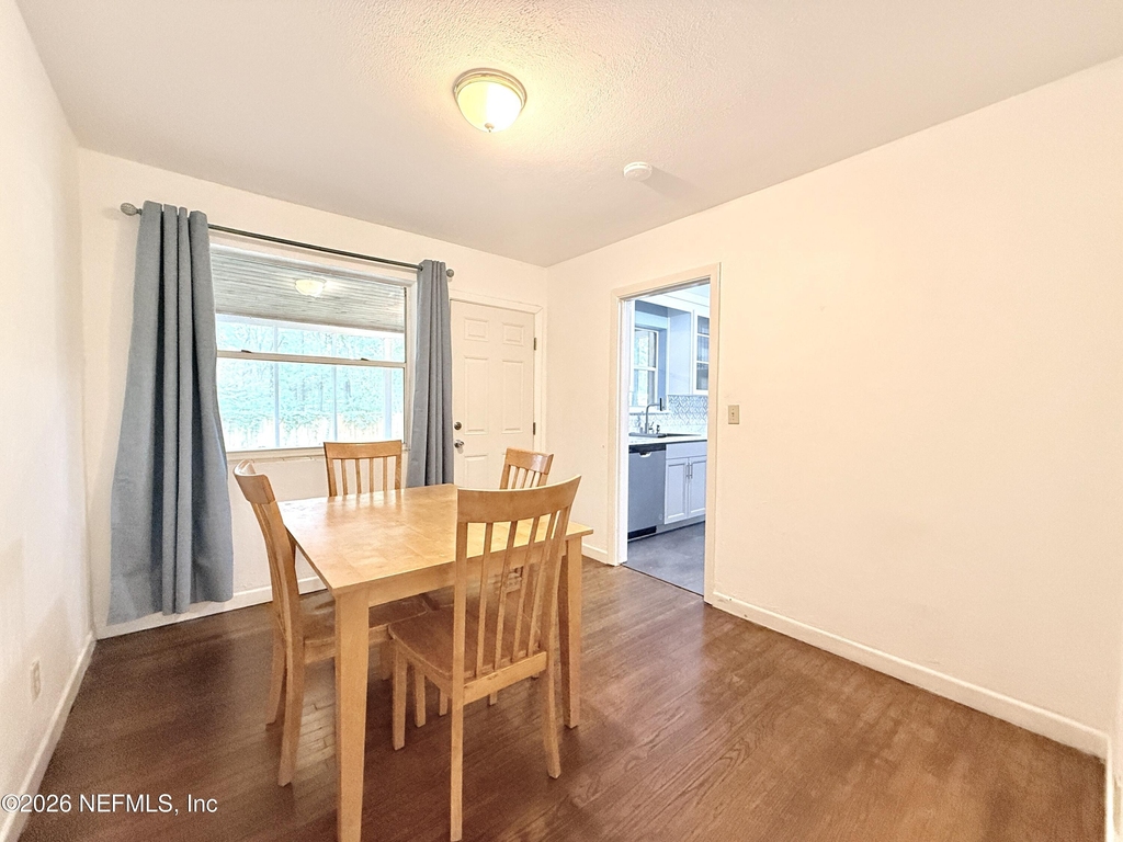 5632 Oliver Street - Photo 7