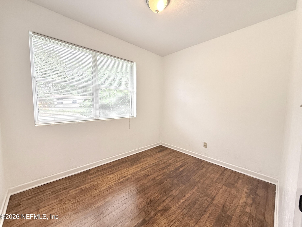5632 Oliver Street - Photo 12