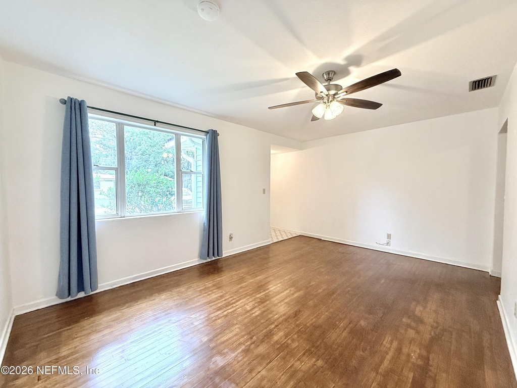 5632 Oliver Street - Photo 5
