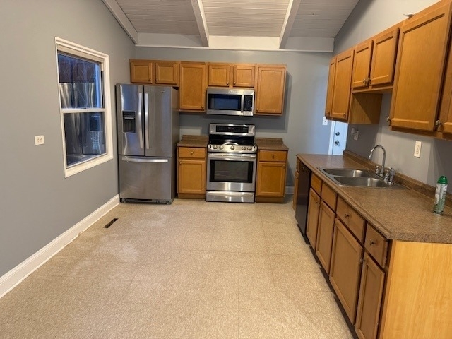 7100 Wilson Terrace - Photo 4