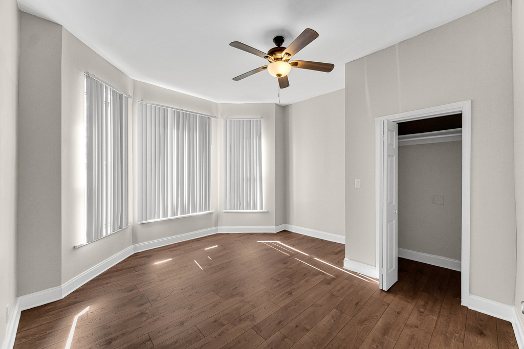 6424 S Ingleside Avenue - Photo 6