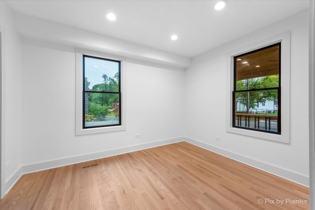 518 Illinois Street - Photo 14
