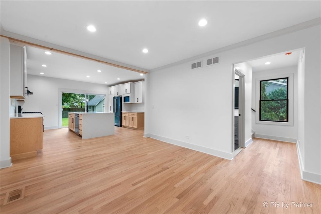 518 Illinois Street - Photo 10