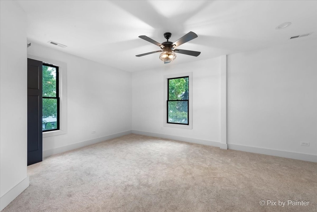518 Illinois Street - Photo 17