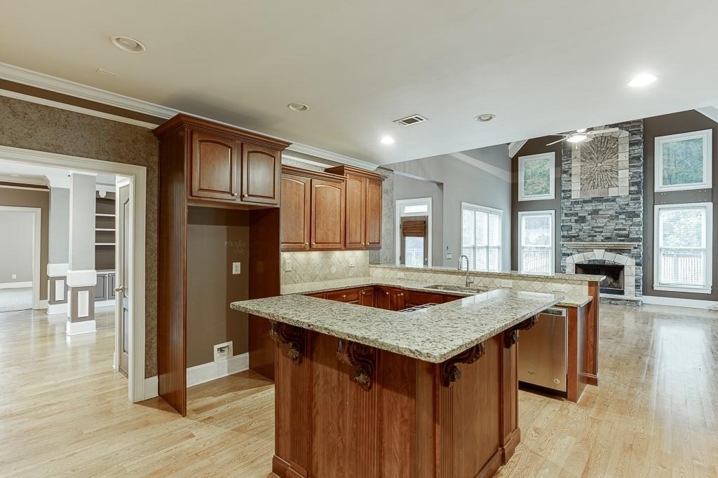 940 Chateau Forest Road - Photo 22
