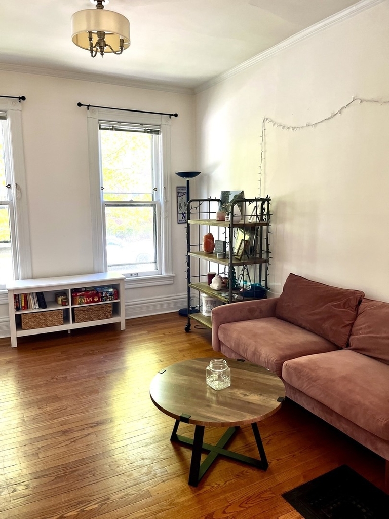 810 Simpson Street - Photo 6