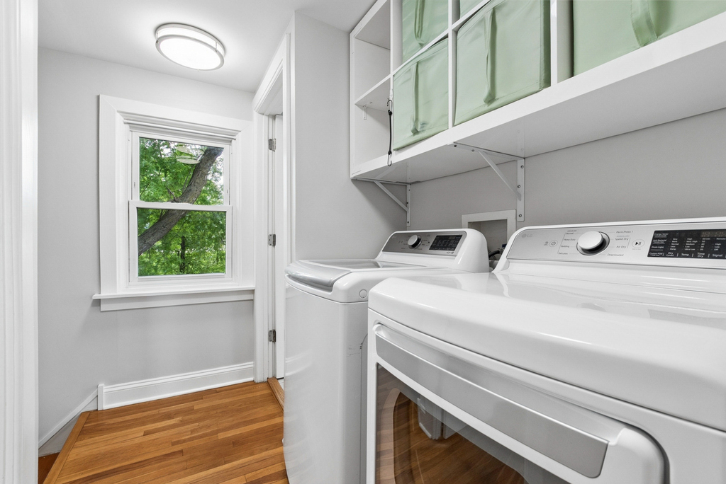 634 E 5th Avenue - Photo 12