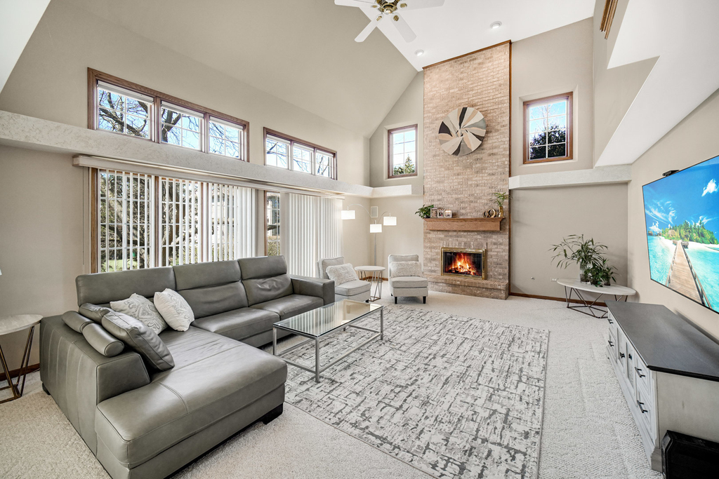 15538 Royal Glen Court - Photo 1