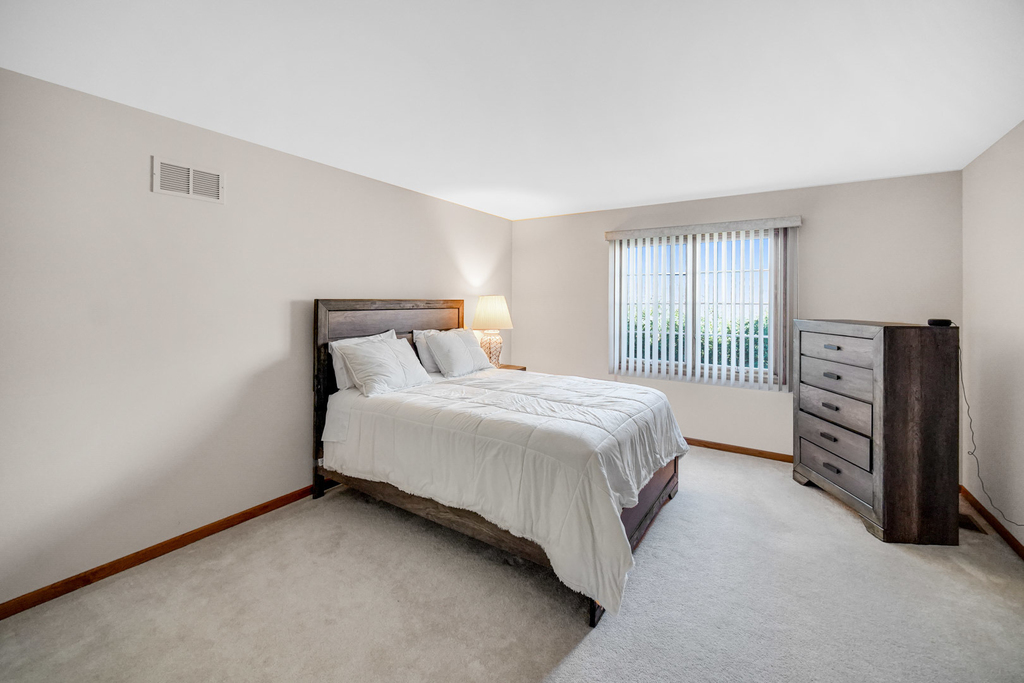 15538 Royal Glen Court - Photo 10