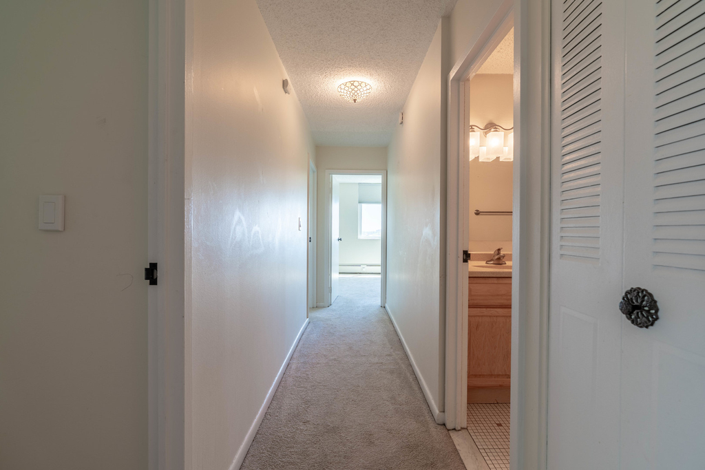 2211 S Highland Avenue - Photo 7