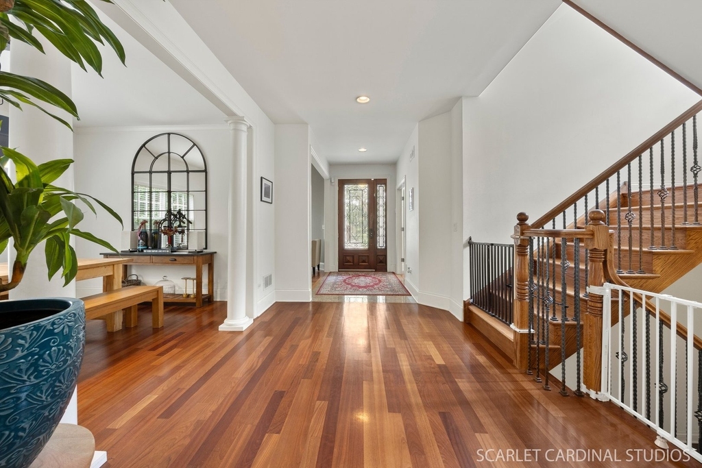219 N Fremont Street - Photo 1