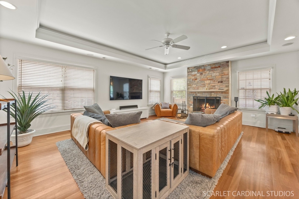 219 N Fremont Street - Photo 8