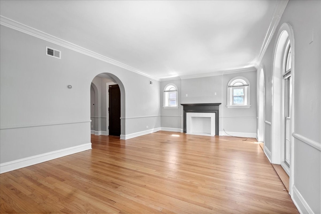 1414 Dobson Street - Photo 4
