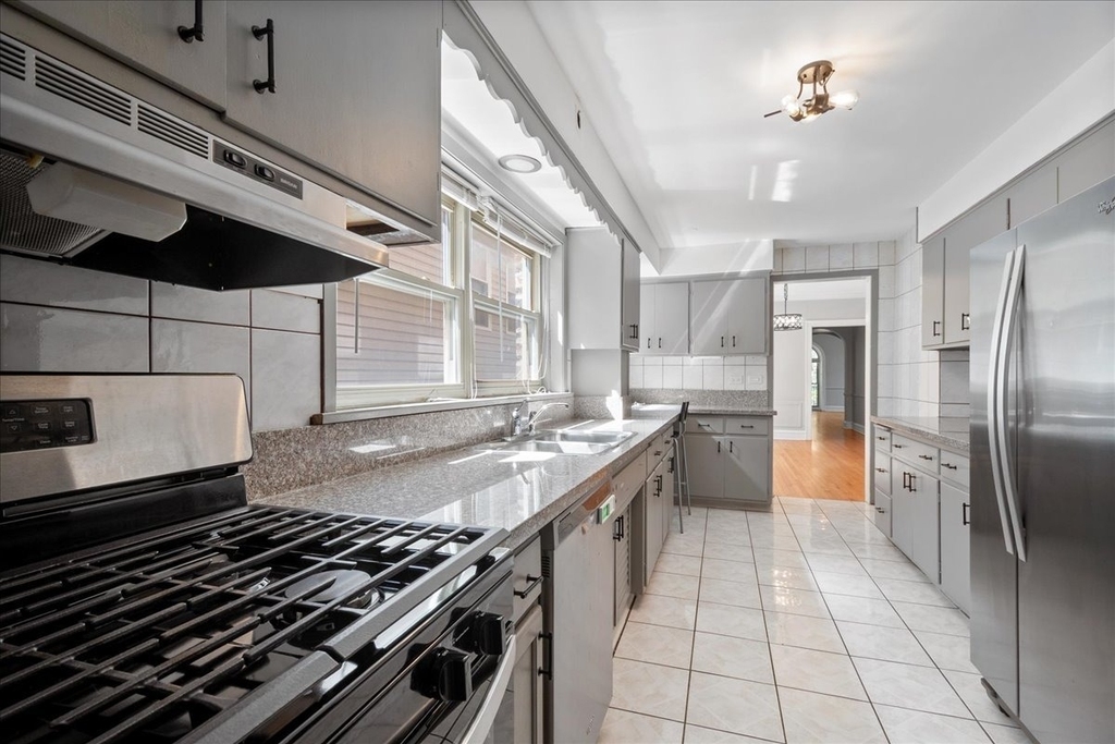 1414 Dobson Street - Photo 10
