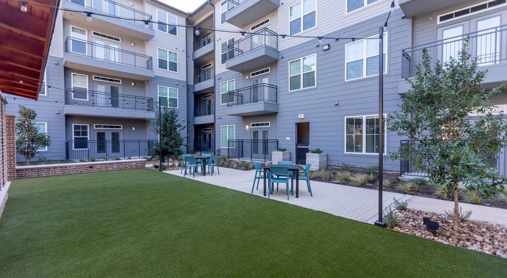 11111 Nexus Avenue - Photo 20