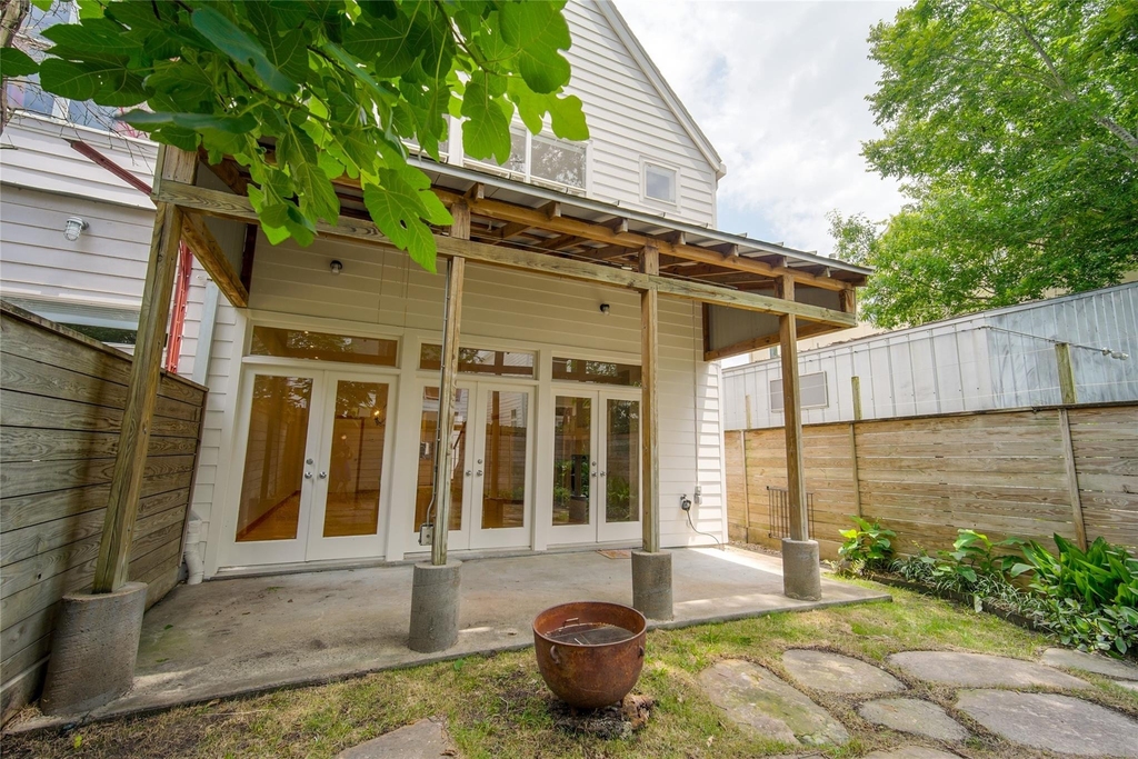 5425 Dickson Street - Photo 20