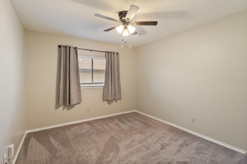 12158 Stoney Summit - Photo 17