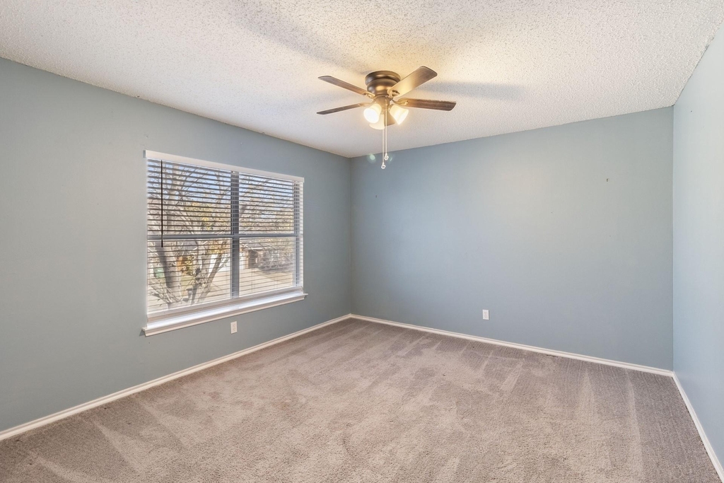 12158 Stoney Summit - Photo 15