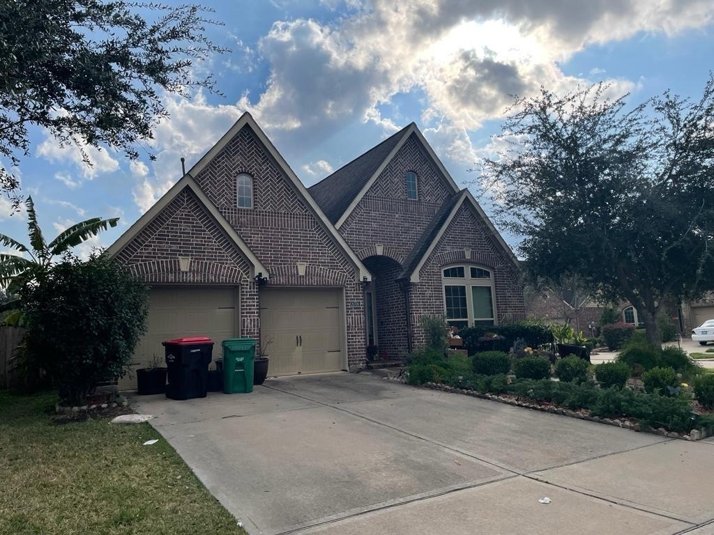 6706 Aqua Falls - Photo 1