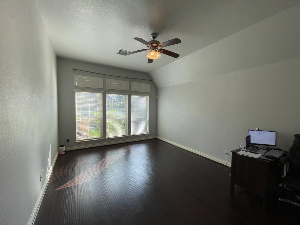 6706 Aqua Falls - Photo 7