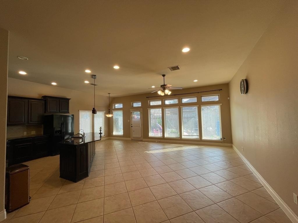 6706 Aqua Falls - Photo 2