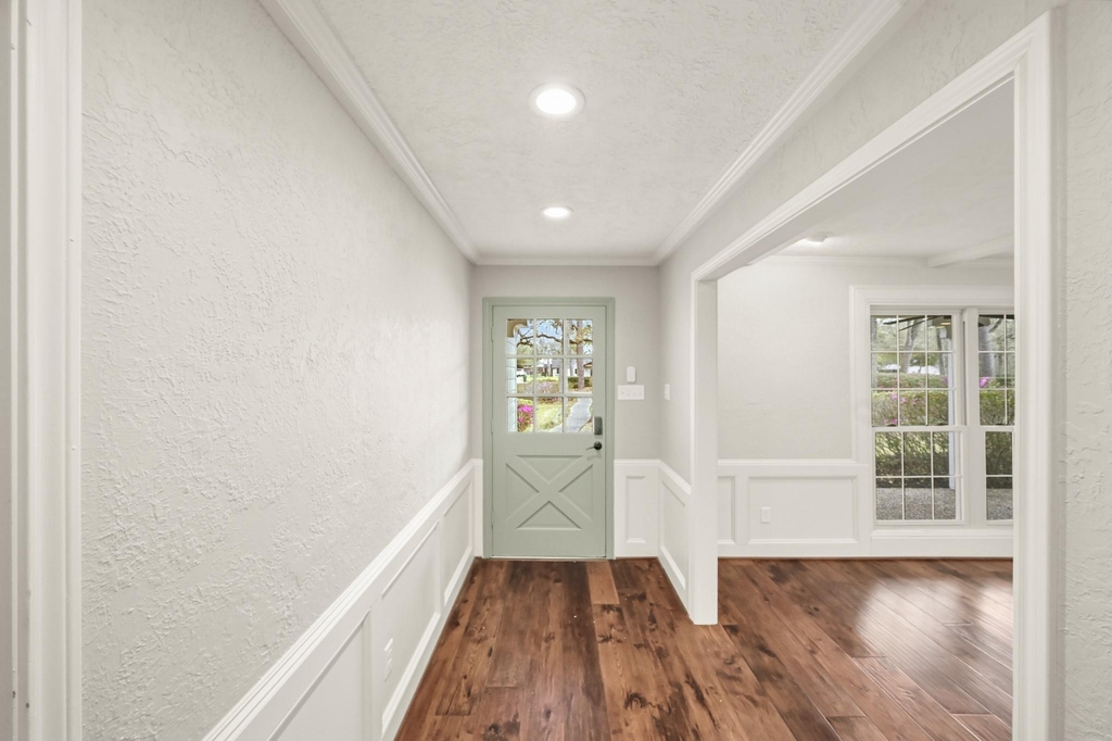 13835 Jarvis Road - Photo 7