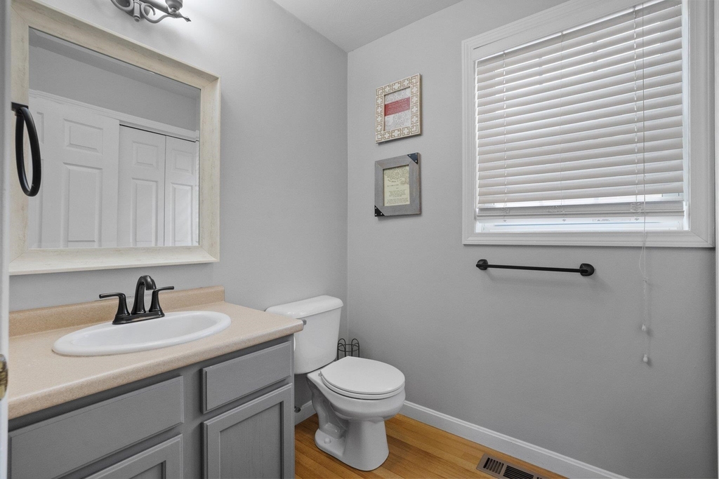 131 Forest Hill - Photo 23