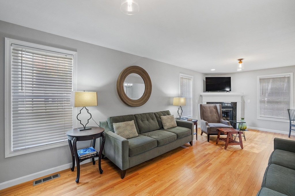 131 Forest Hill - Photo 21