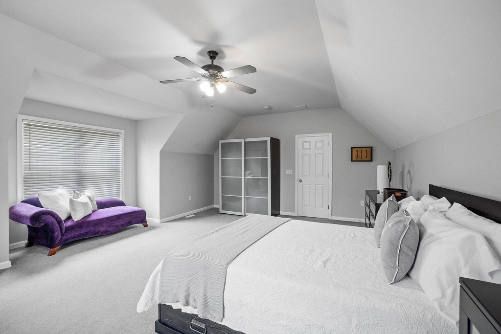 131 Forest Hill - Photo 39