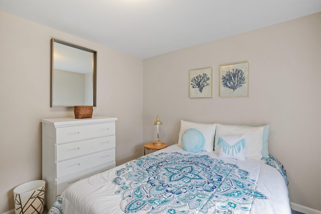 131 Forest Hill - Photo 25