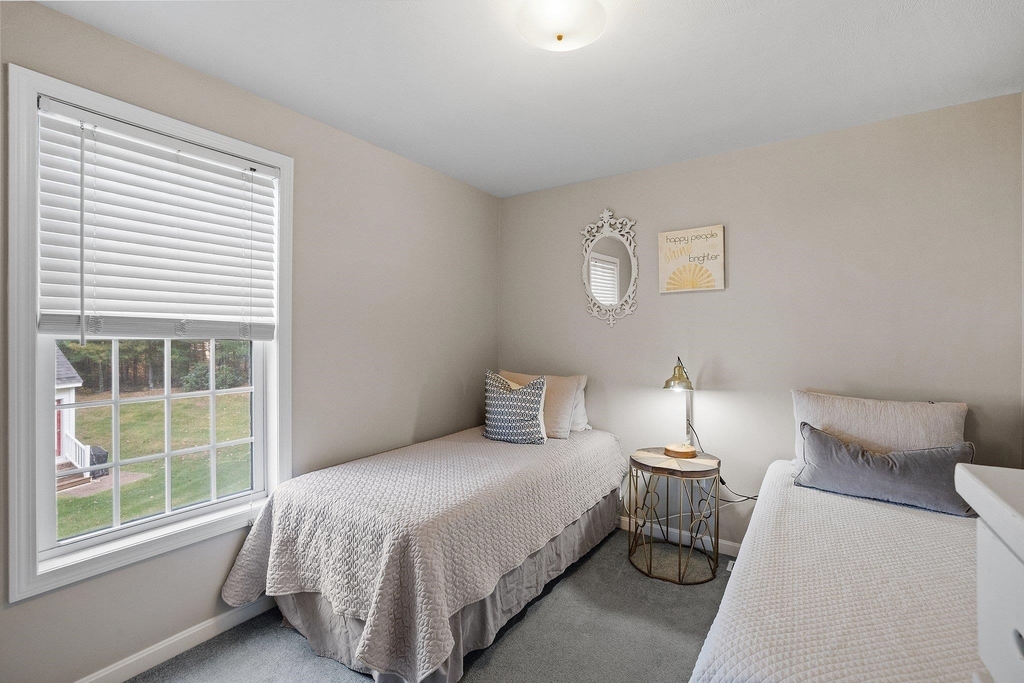 131 Forest Hill - Photo 33