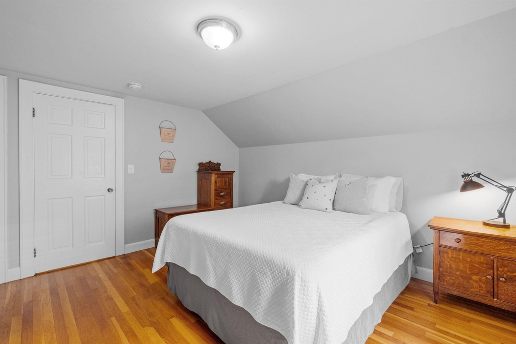 989 Union - Photo 34