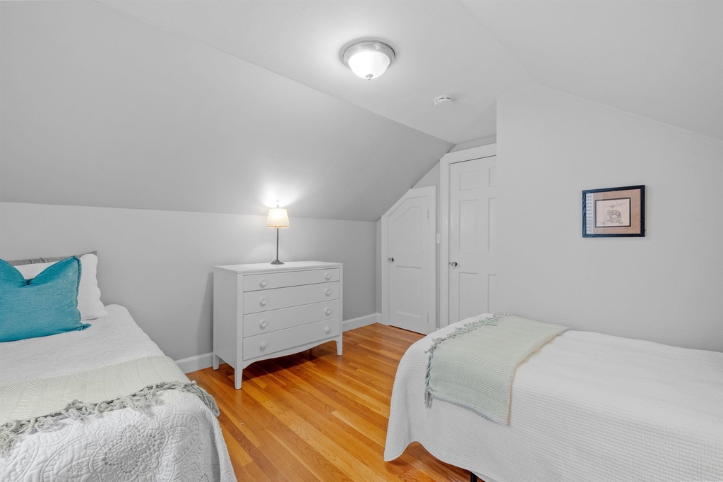 989 Union - Photo 43