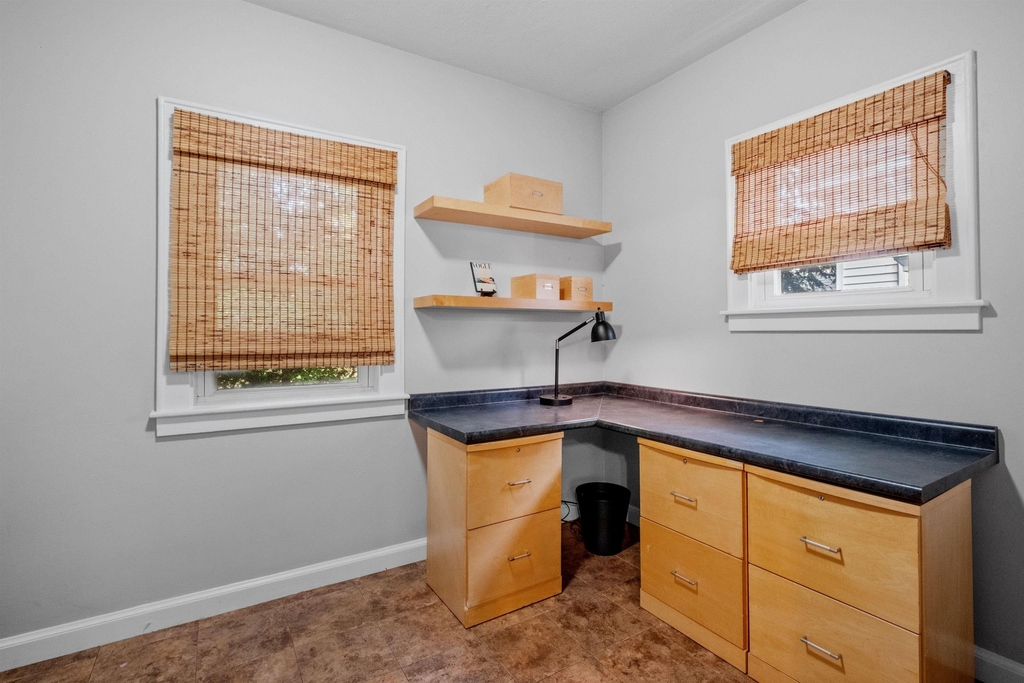 989 Union - Photo 14