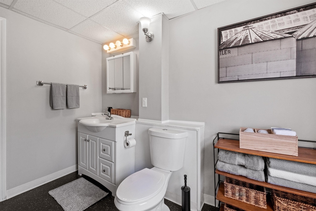 792 Grove - Photo 16