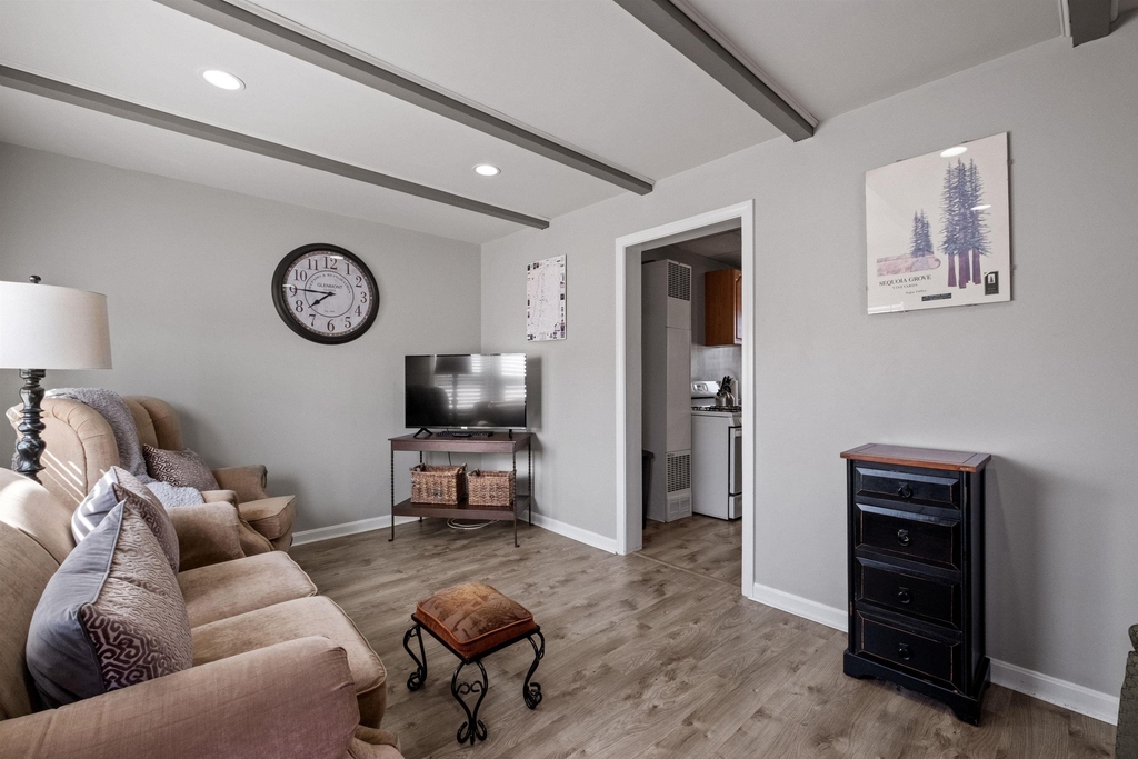792 Grove - Photo 5