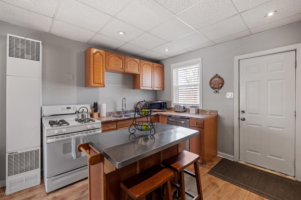 792 Grove - Photo 8