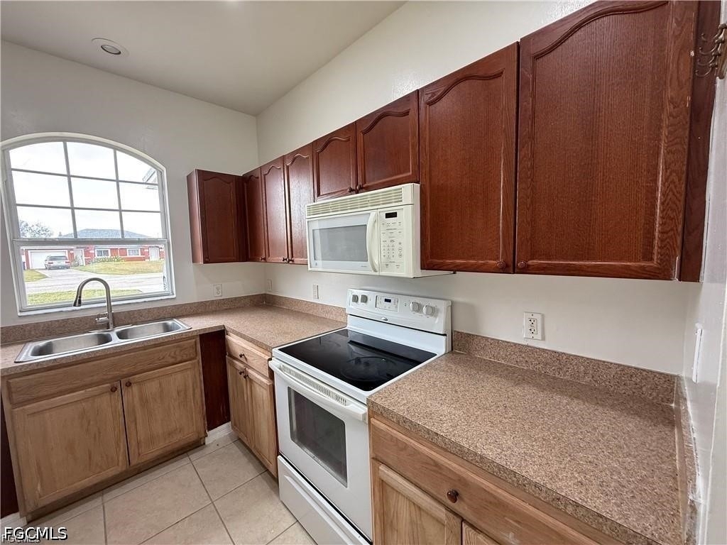 3967 Sunset Road - Photo 6