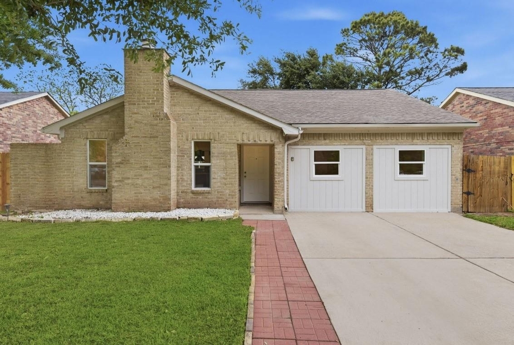 6718 Deer Ridge Lane - Photo 0