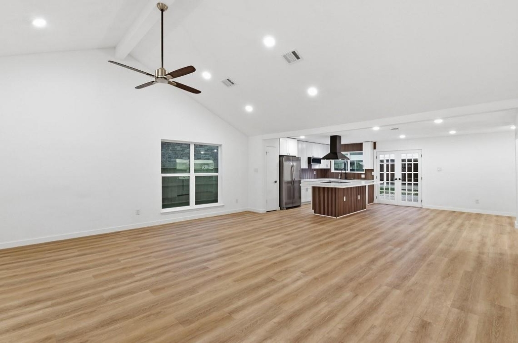 6718 Deer Ridge Lane - Photo 4